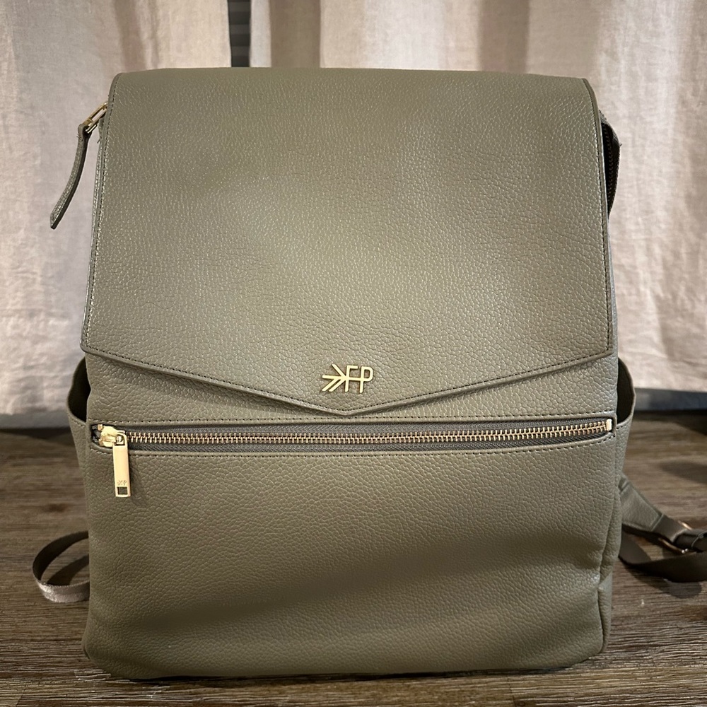 Freshly Picked Classic Diaper Bag II